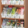 Storage technique that uses a 100 yen goods